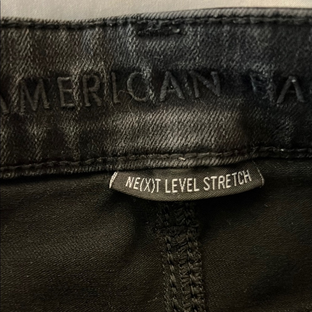 American Eagle Outfitters Black Distressed Skinny Jeans Size 12 Short - Picture 6 of 7